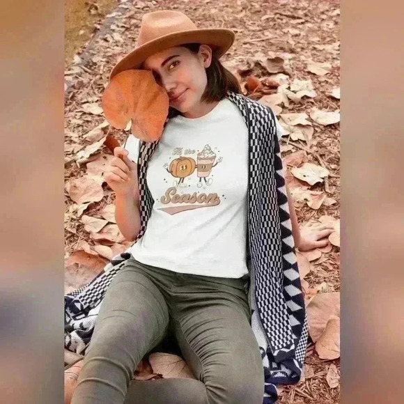 nataly thyme Tops - Nataly thyme tis the season tee shirt